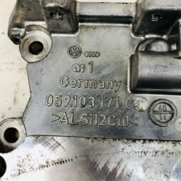 Audi A6 3.0 TDI V6 achterste keering deksel nr : 059103171C / 059103171CT – CRTC